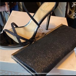 Women’s heels / purse